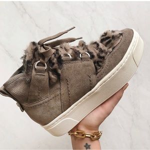 Brand new Naked Feet fur platform bottom sneakers - Size 8
